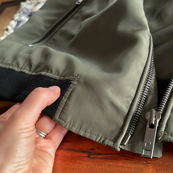 Porsche Design Moss green Bomber Lightweight Jacket sz 56 or XXL (fits slim) - Picture 14 of 14